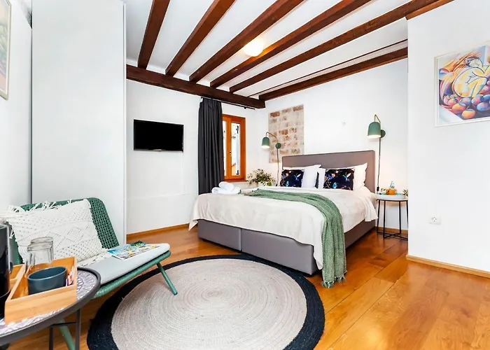 Noemi's Apartamento *